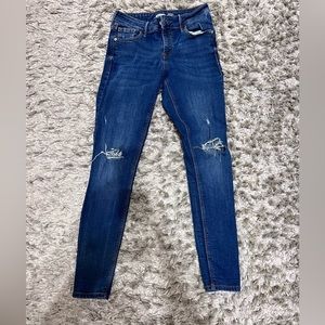 Ladies Teens OLD NAVY rockstar super skinny mid rise jeans sz 2